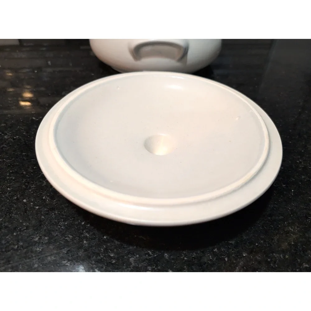EUC PFALTZGRAFF YORKTOWNE BLUE 2QT ROUND CASSEROLE COVERED SERVING BOWL WITH LID